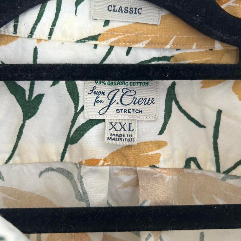 Jcrew stretch yellow‎ floral button - Picture 2 of 8